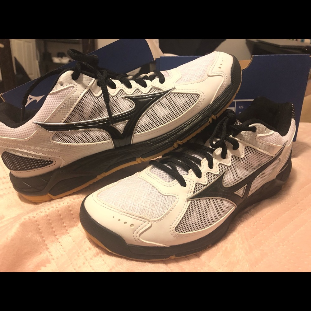 Mizuno Wave SuperSonic Women’s Volleyball Shoes